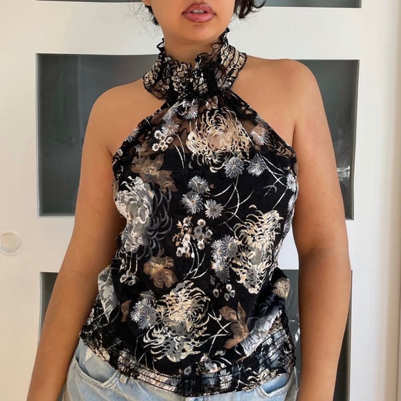 Suzy Shier Tops - vintage black floral halter turtleneck top